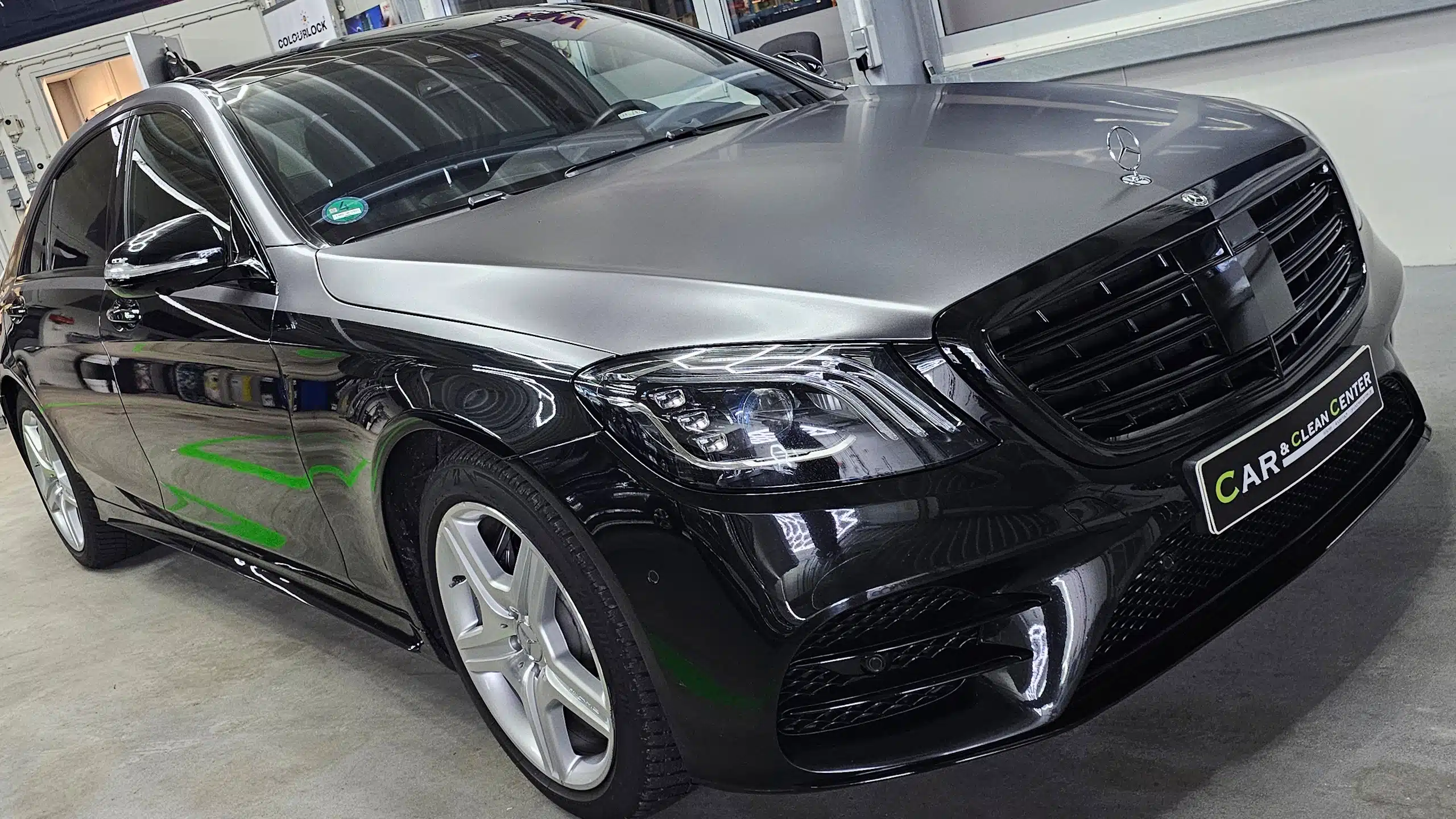 Professionelle Fahrzeugaußenreinigung bei C&C Andernach.